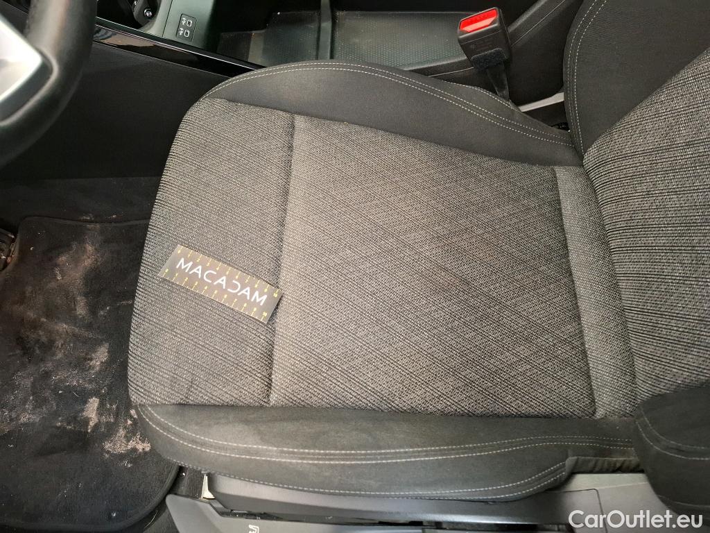  Bmw  X1 BMW  / 2022 / 5P / SUV sDrive18i Business Design DKG7 #21