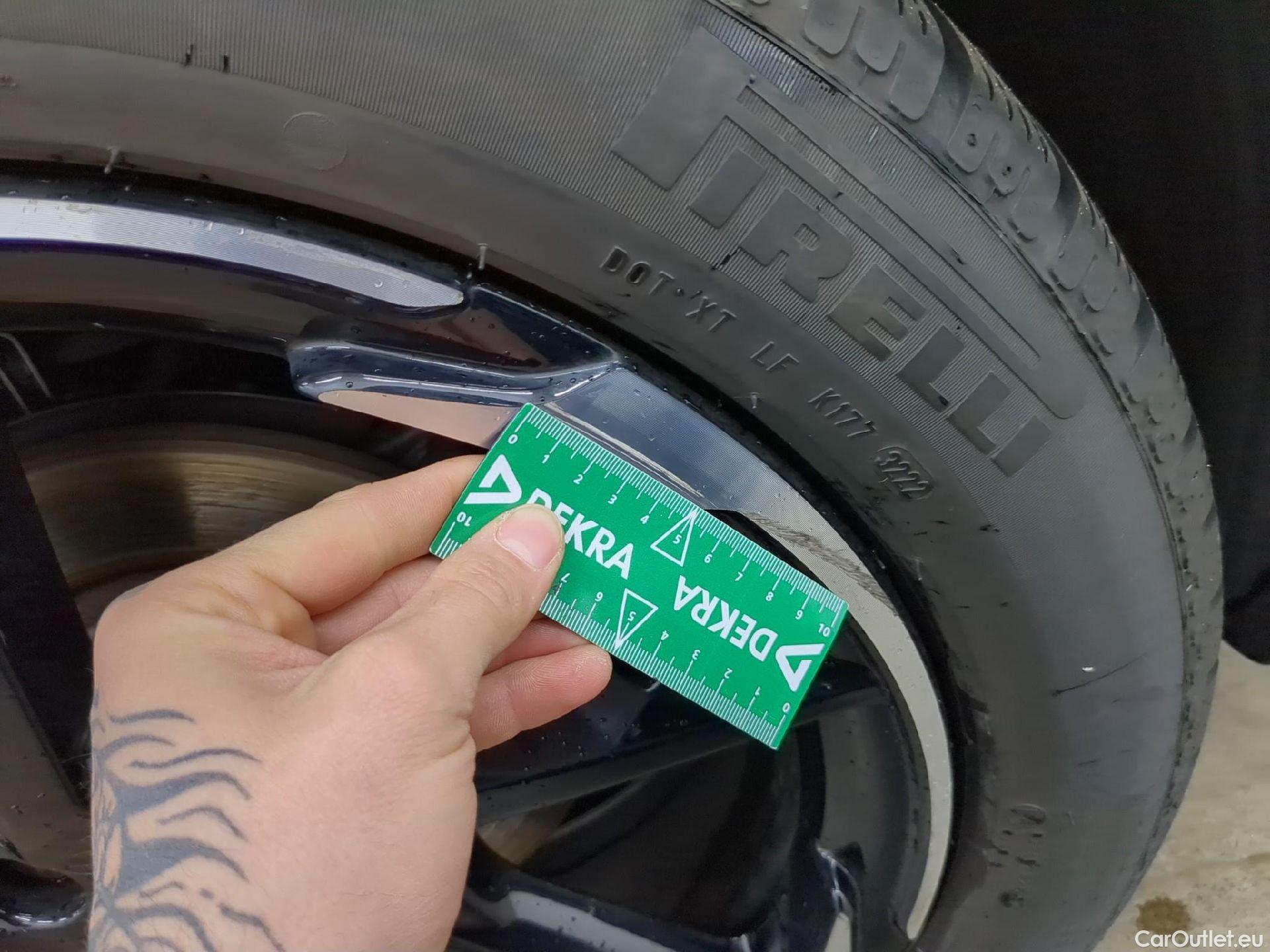  DS  DS7 DS DS 7 Crossback / 2017 / 5P / SUV E-TENSE 225 PERFORMANCE Line + #11