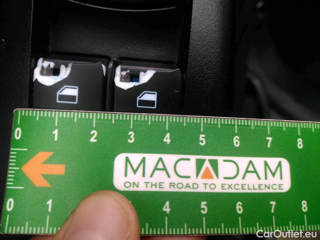  Ford  Fiesta FORD  2017 5P Berline 11 85PS BUSINESS #2