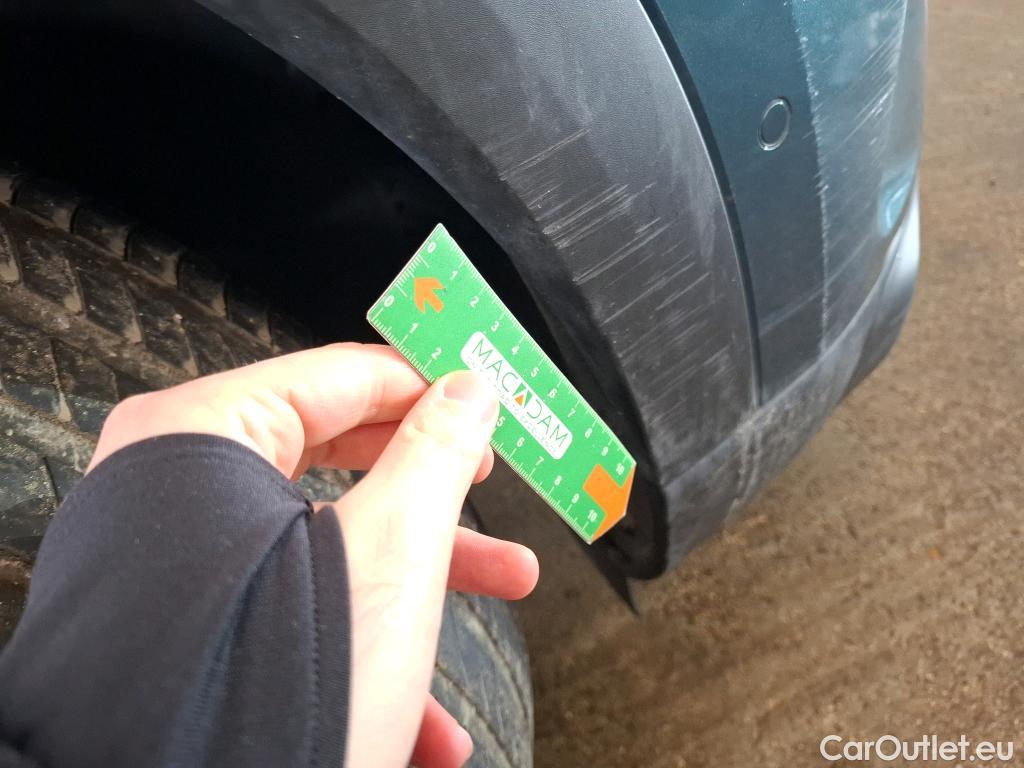  Citroen  C5 CITROEN  Aircross / 2018 / 5P / SUV Hybrid 225 ë-EAT8 Business #50