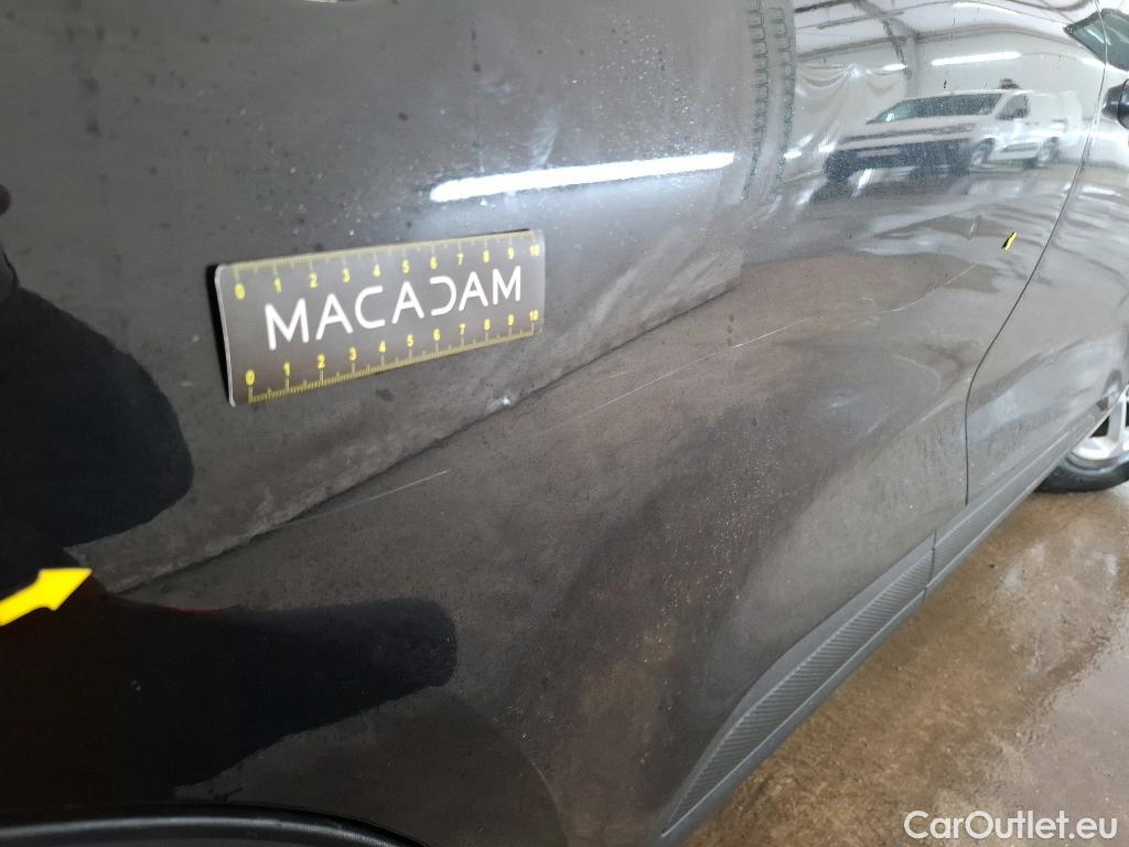  Ford  Kuga  / 2019 / 5P / SUV 2.5 190 hybrid Flexifuel Pshift Titanium / PARE BRISE HS #5