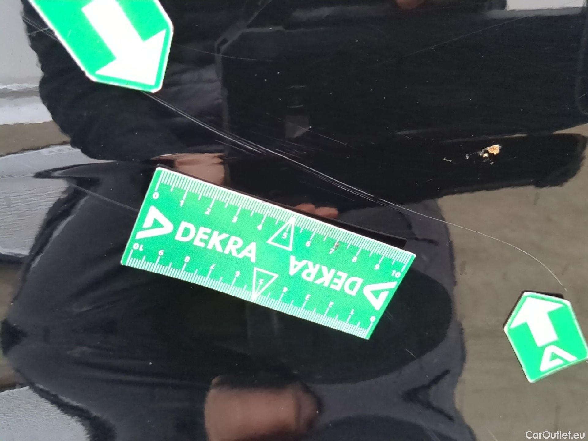  DS  DS7 DS DS 7 Crossback / 2017 / 5P / SUV E-TENSE 225 PERFORMANCE Line + #32