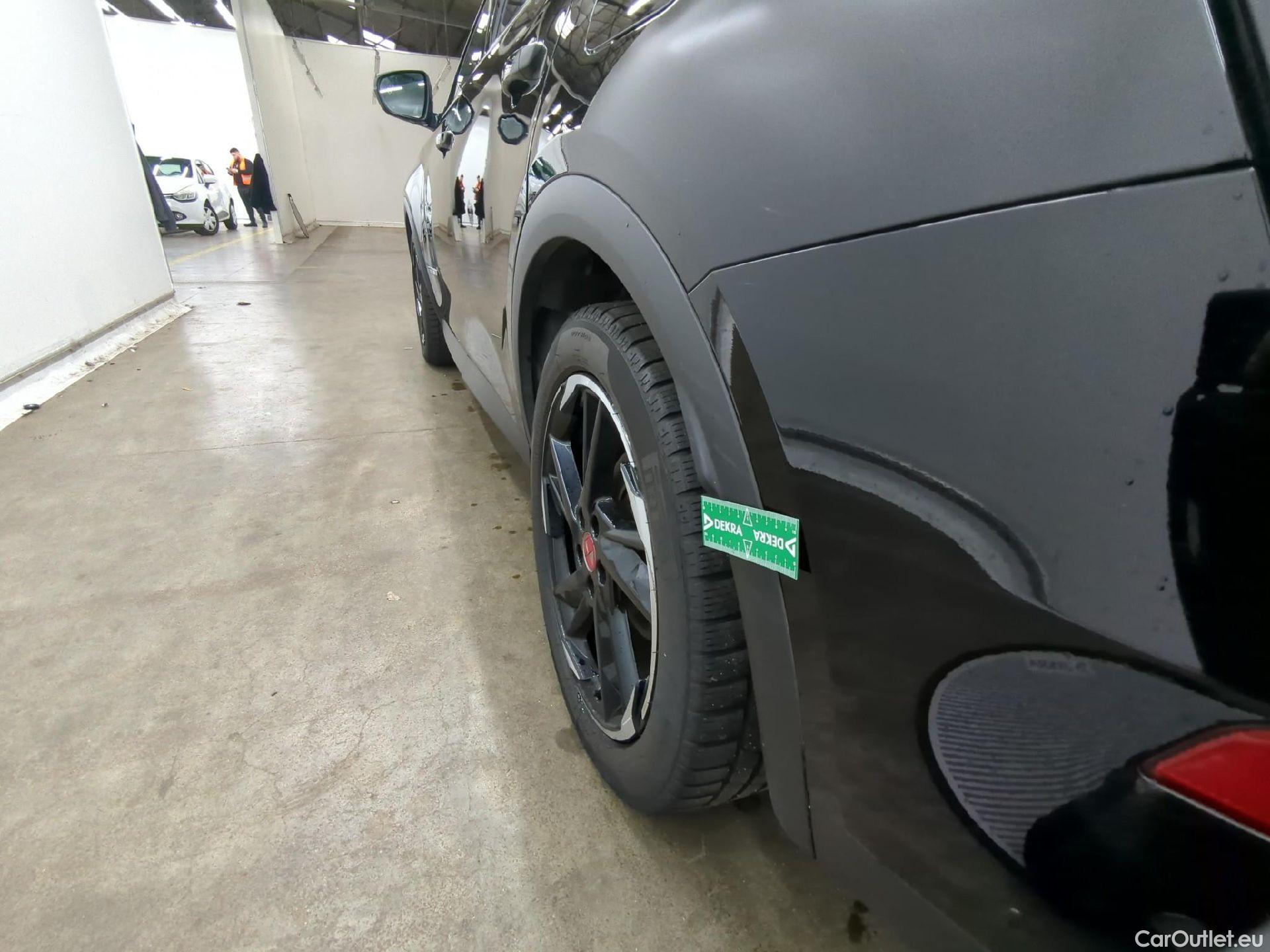  DS  DS7 DS DS 7 Crossback / 2017 / 5P / SUV E-TENSE 225 PERFORMANCE Line + #37