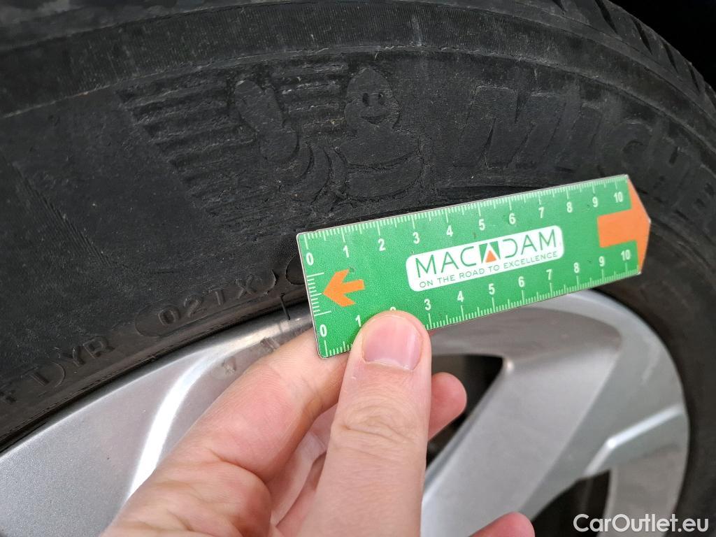  Citroen  C5 CITROEN  Aircross / 2018 / 5P / SUV Hybrid 225 ë-EAT8 Business #23