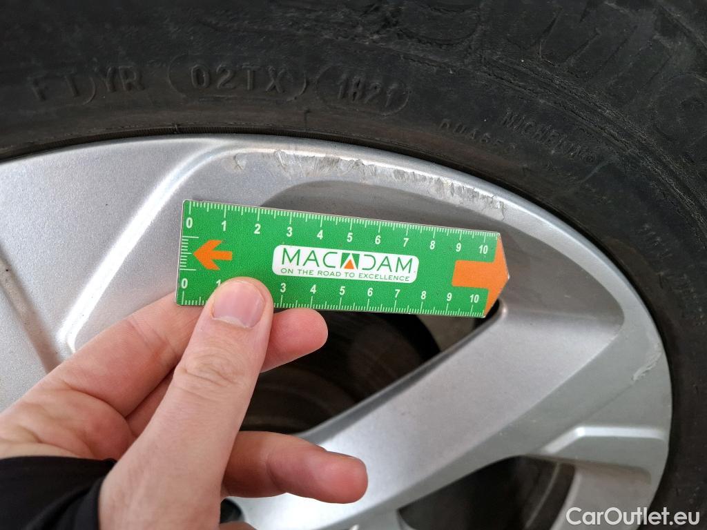  Citroen  C5 CITROEN  Aircross / 2018 / 5P / SUV Hybrid 225 ë-EAT8 Business #16