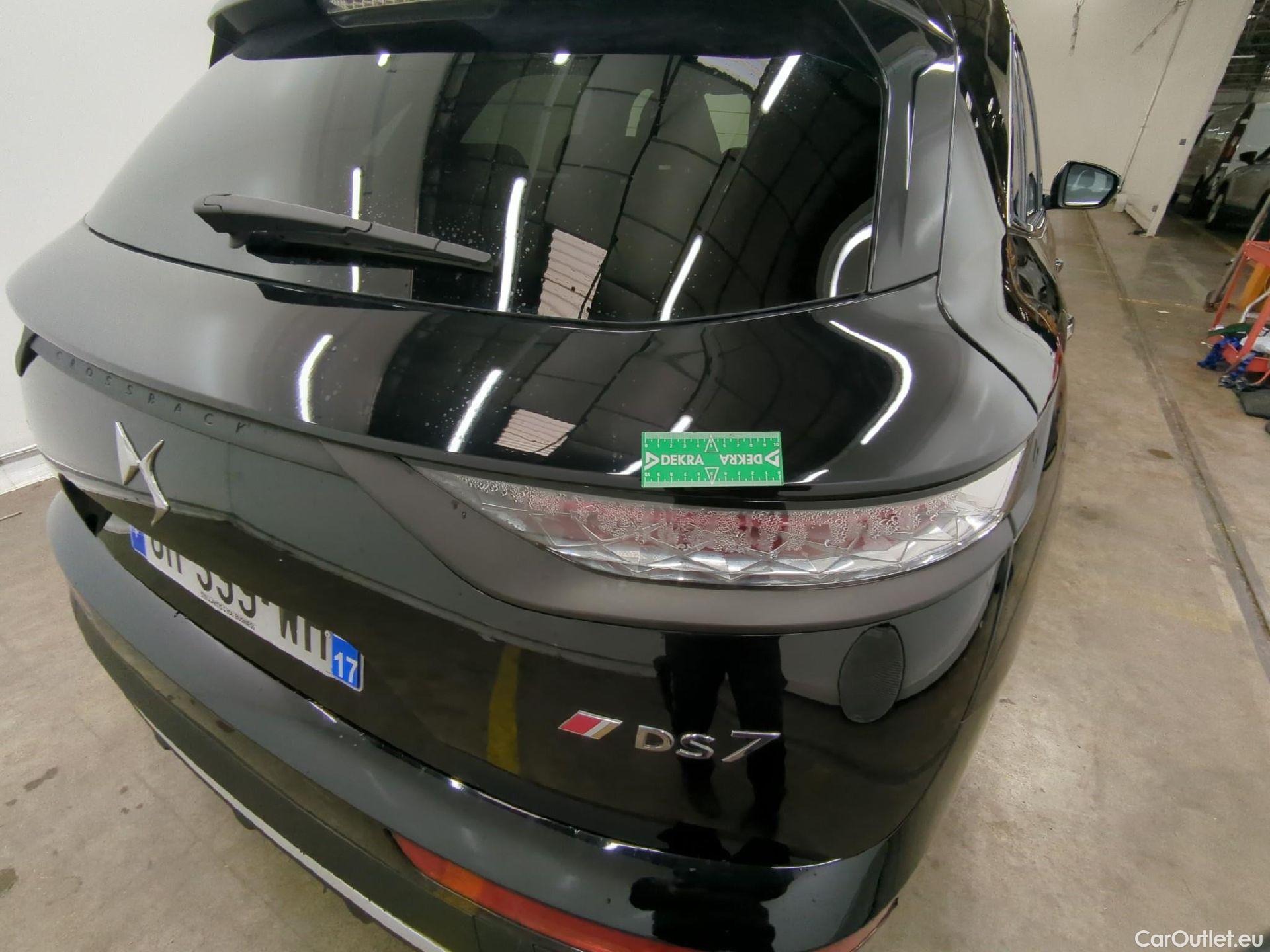  DS  DS7 DS DS 7 Crossback / 2017 / 5P / SUV E-TENSE 225 PERFORMANCE Line + #48