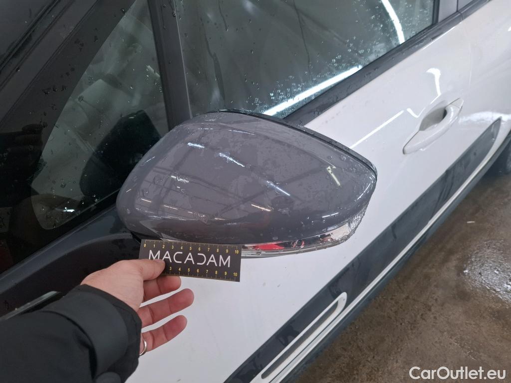  Citroen  C3  Société Feel 1.2 PureTech 80CV BVM5 E6d #26