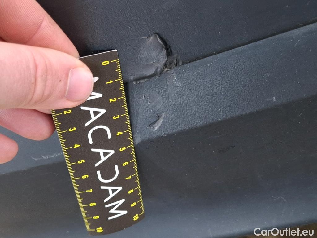  Citroen  C3  Feel Pack 1.2 PureTech 80CV BVM5 6E #7