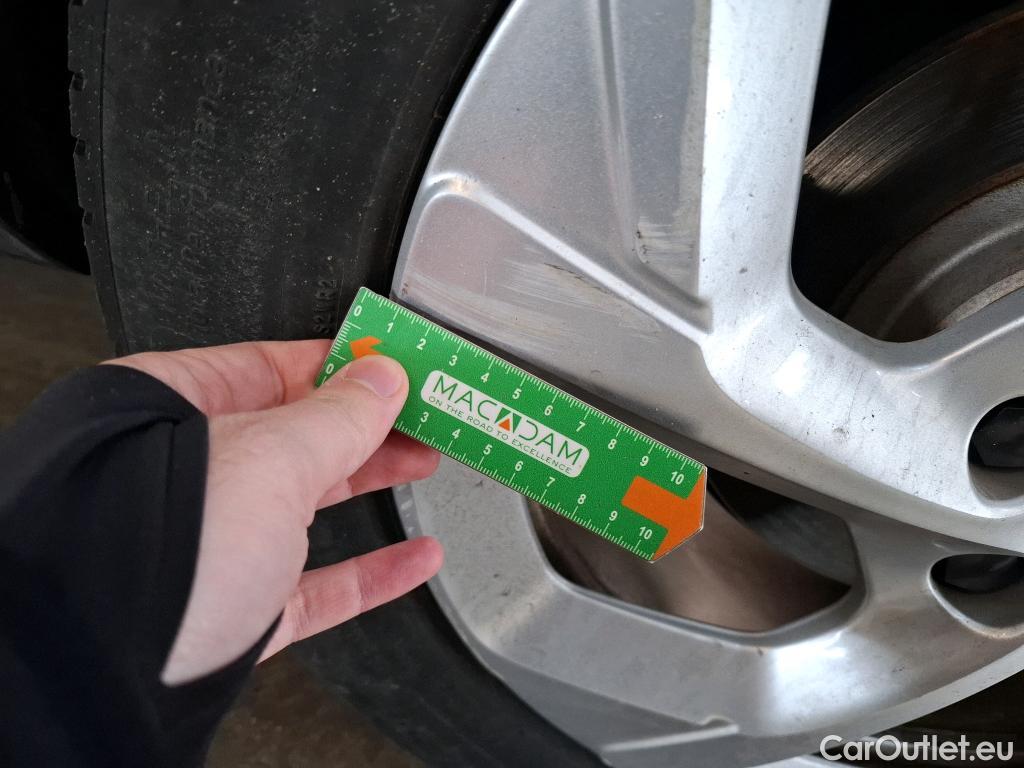  Citroen  C5 CITROEN  Aircross / 2018 / 5P / SUV Hybrid 225 ë-EAT8 Business #41