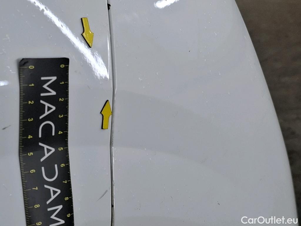  Peugeot  208  Allure Pack 1.2 PureTech 100CV BVM6 E6d #23