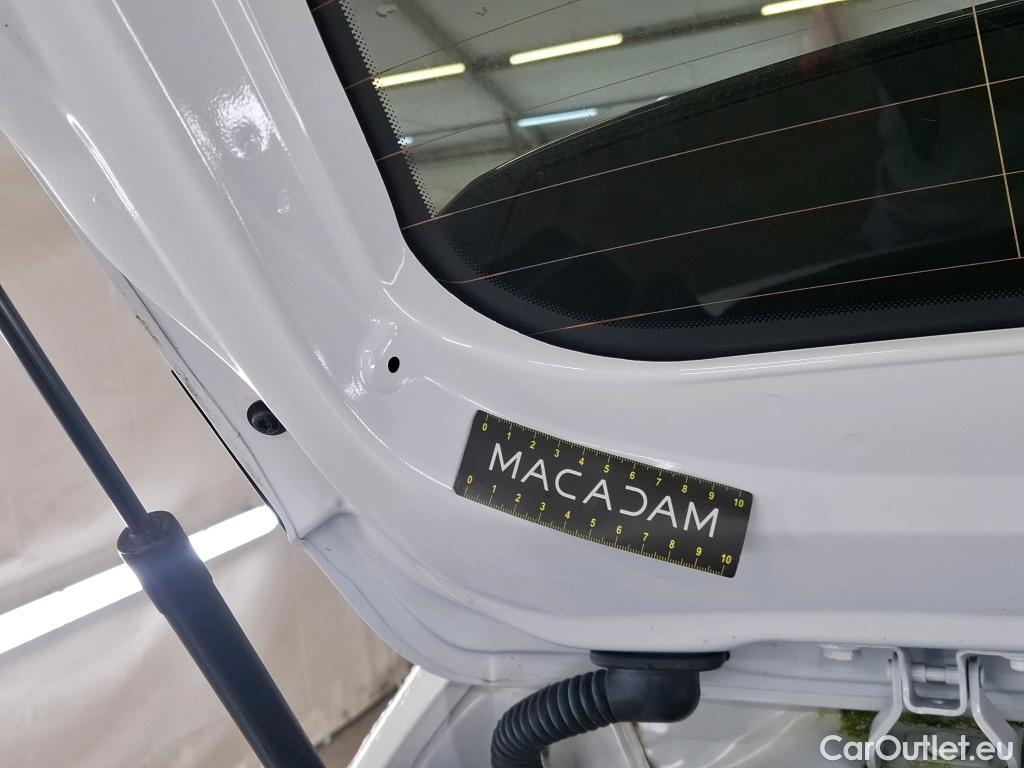  Peugeot  208  Allure Pack 1.2 PureTech 100CV BVM6 E6d #34