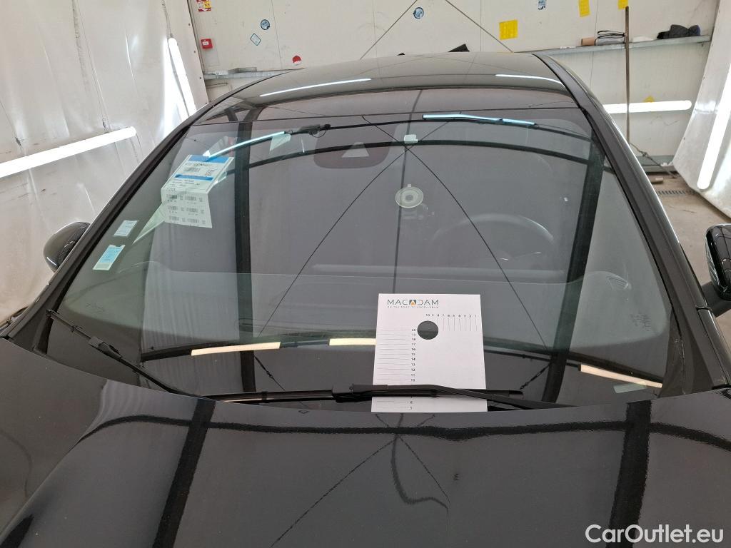  Mercedes  CLA-Klasse MERCEDES-BENZ CLA Coupe / 2019 / 4P / Coupé CLA 200 Business Line BA7 #1