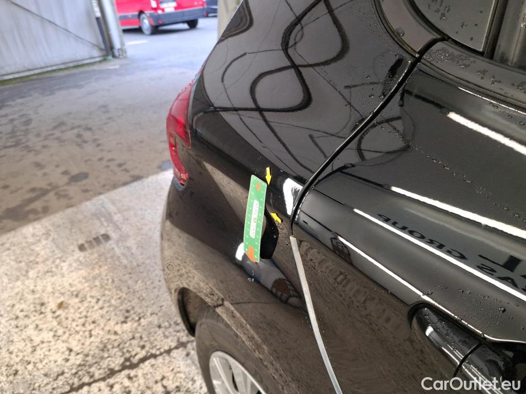  Peugeot  208  Affaire Premium Pack 1.2 80CV BVM5 E6dT #3