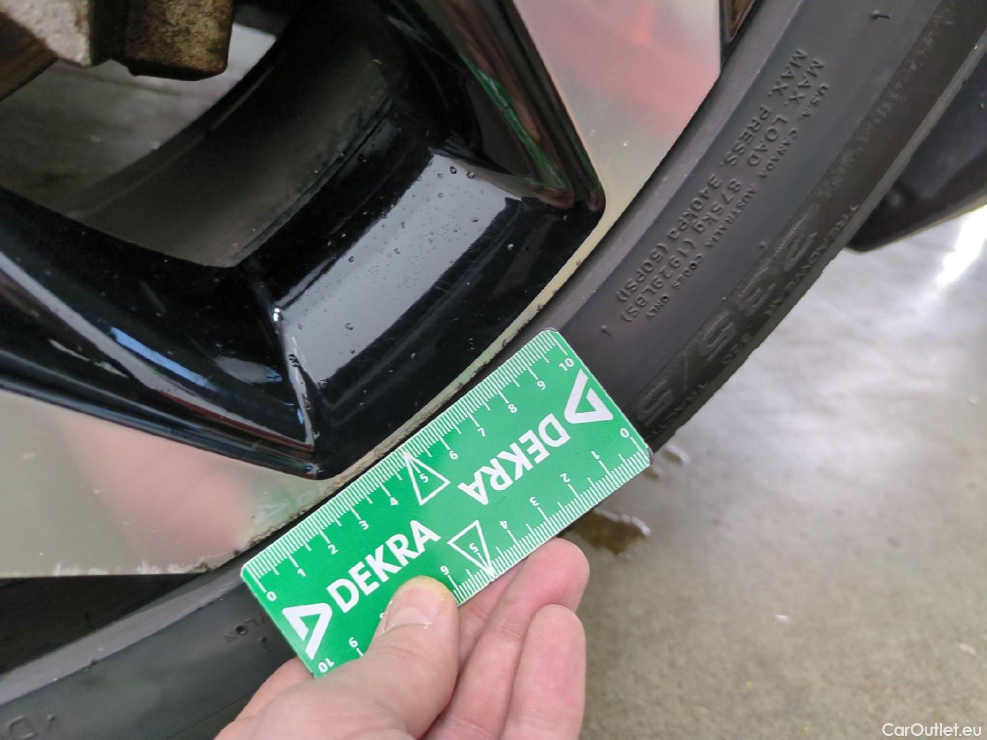  KIA  Sportage KIA  / 2021 / 5P / SUV 1.6 T-GDI 265 PHEV AUTO 4WD ACTIVE BUSIN #6