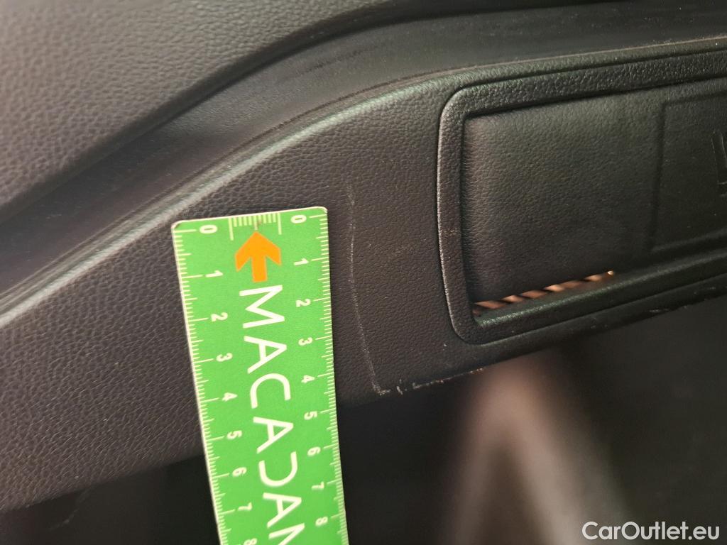  Hyundai  Tucson HYUNDAI  / 2020 / 5P / SUV 1.6 CRDI 136 DCT-7 HYBRID 48V EXECUTIVE #17