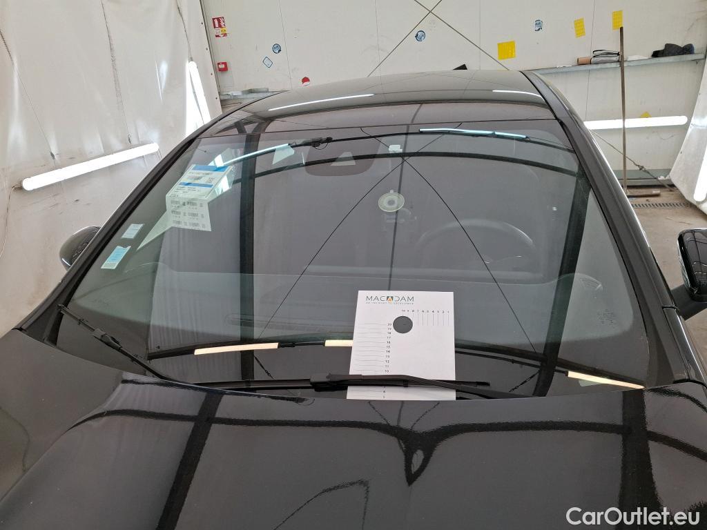  Mercedes  CLA-Klasse MERCEDES-BENZ CLA Coupe / 2019 / 4P / Coupé CLA 200 Business Line BA7 #25