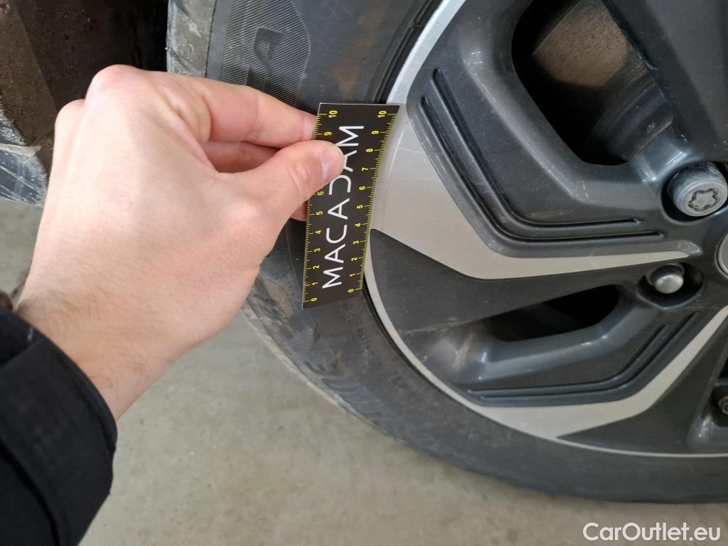  Hyundai  Konna Kona Intuitive Hybrid 2WD 1.6 GDI 140CV BVA6 E6d #19