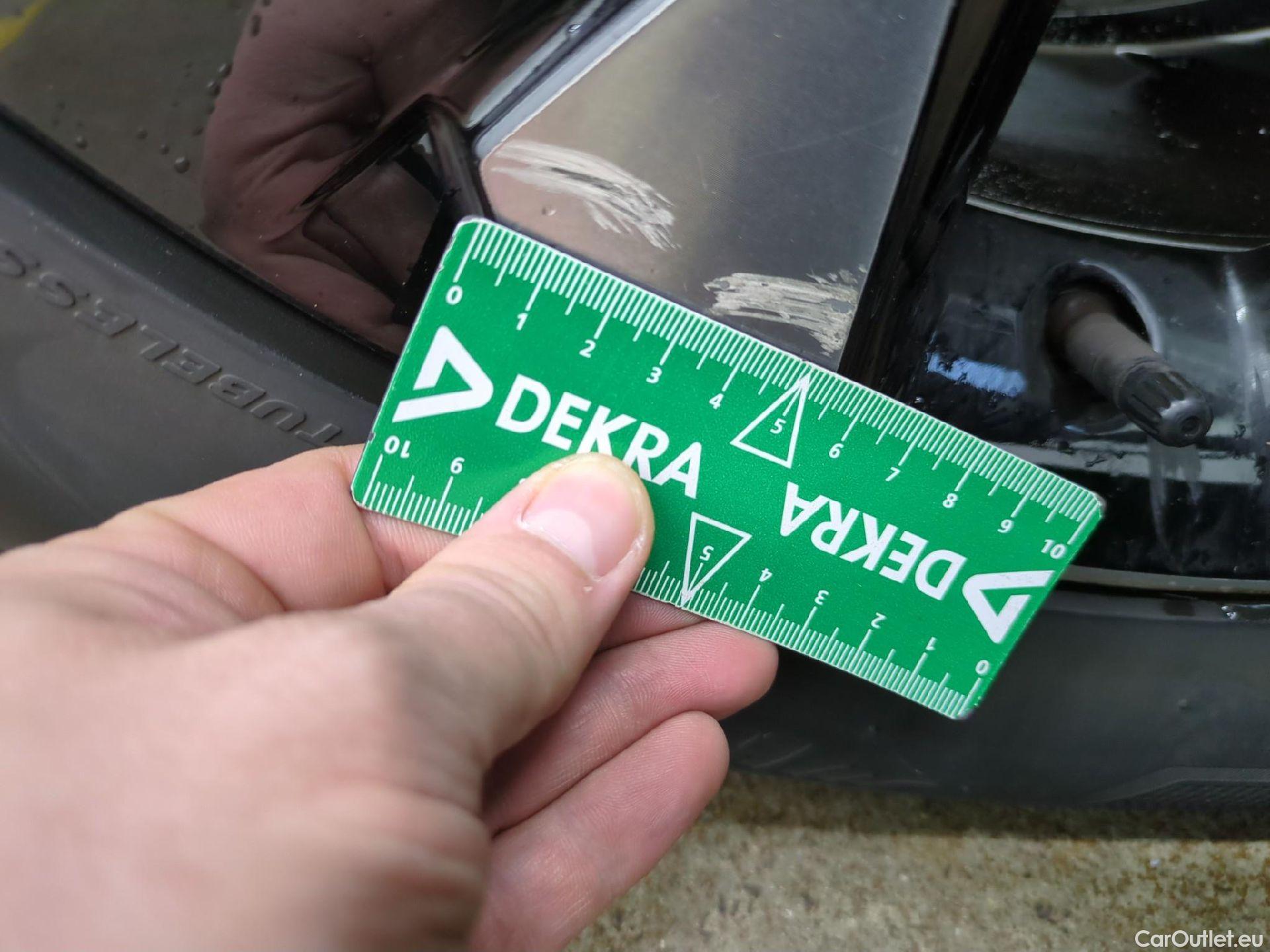  KIA  Sportage KIA  / 2021 / 5P / SUV 1.6 T-GDI 265 PHEV AUTO 4WD ACTIVE BUSIN #4