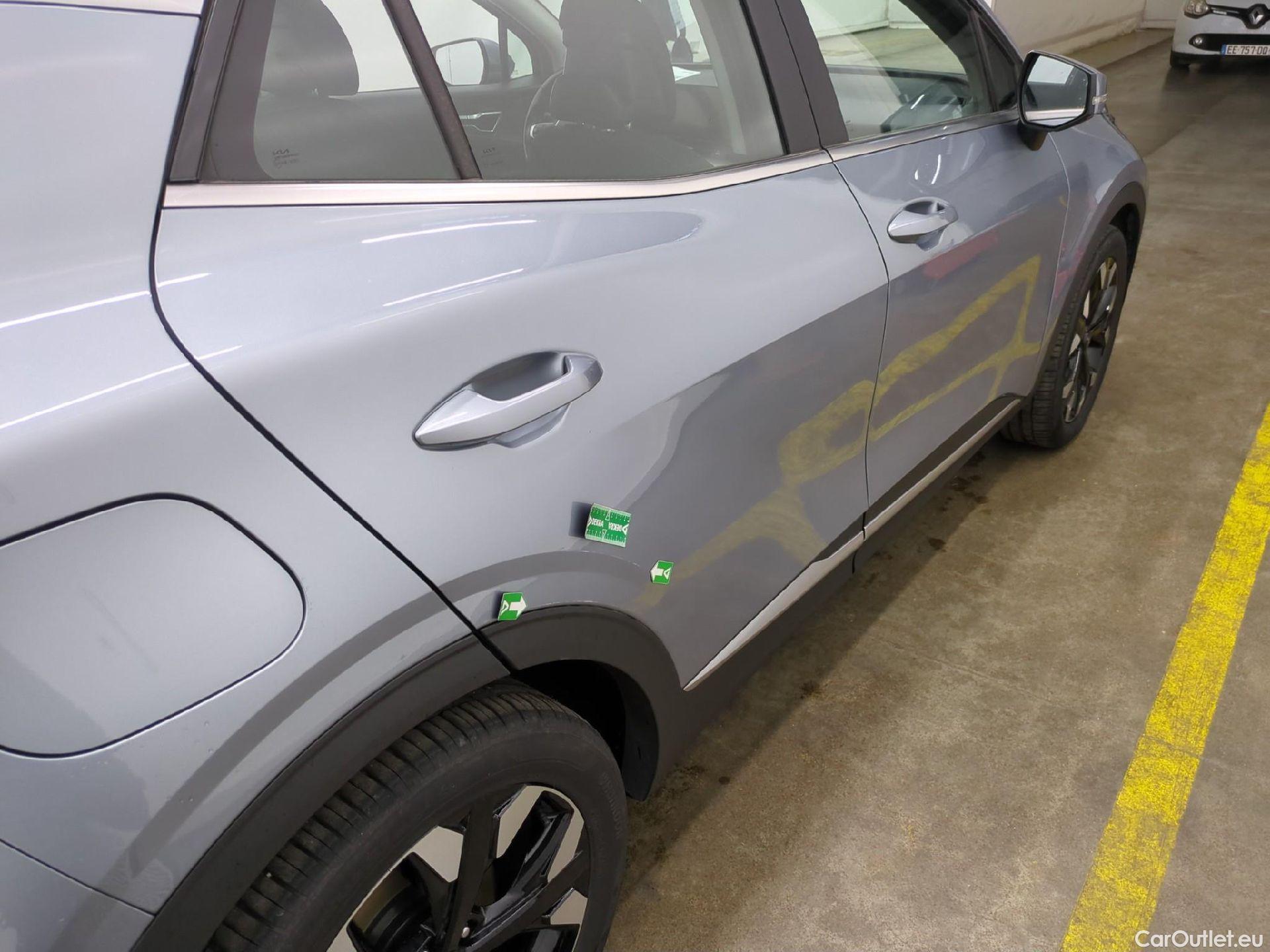  KIA  Sportage KIA  / 2021 / 5P / SUV 1.6 T-GDI 265 PHEV AUTO 4WD ACTIVE BUSIN #11