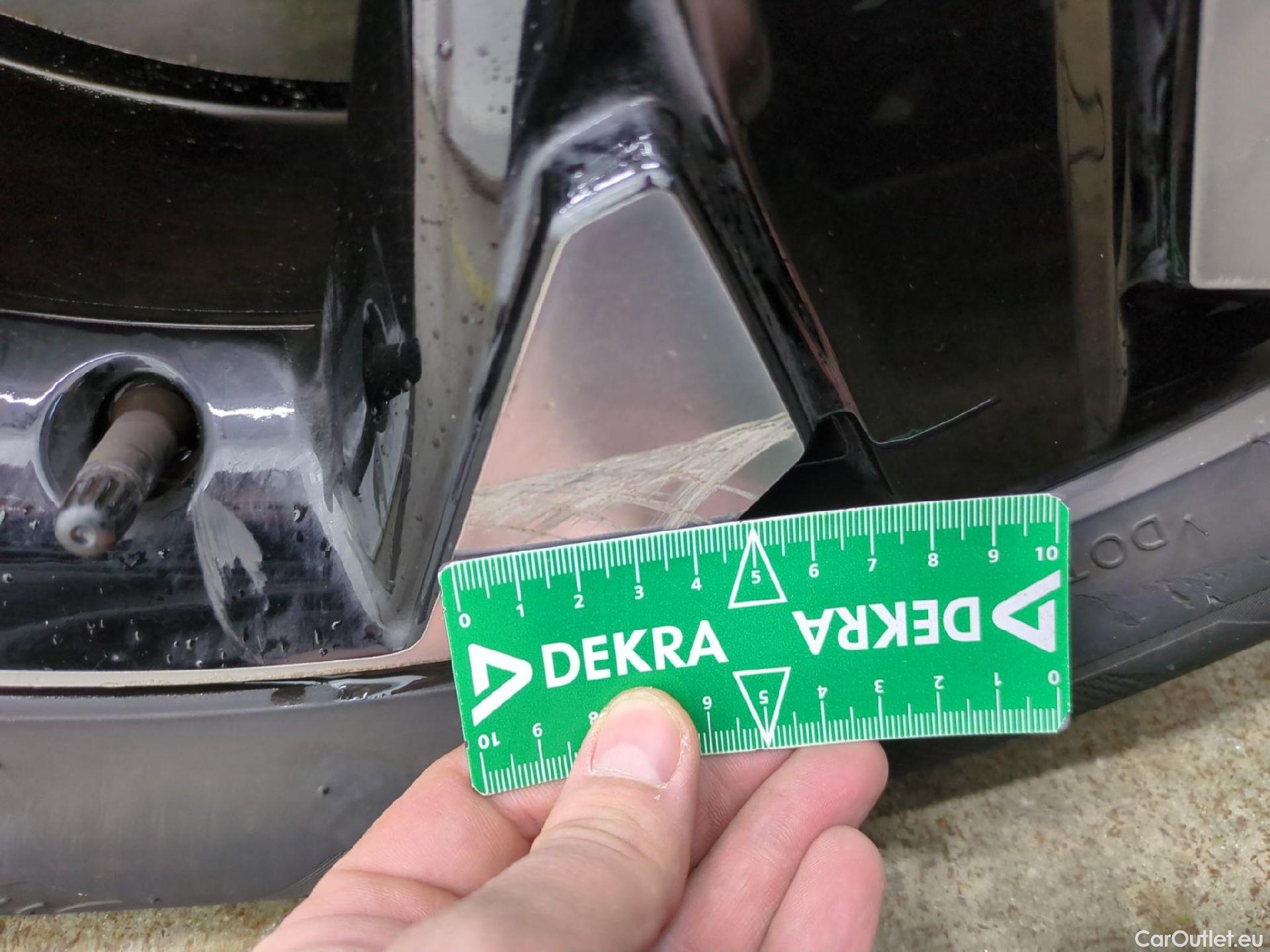  KIA  Sportage KIA  / 2021 / 5P / SUV 1.6 T-GDI 265 PHEV AUTO 4WD ACTIVE BUSIN #3