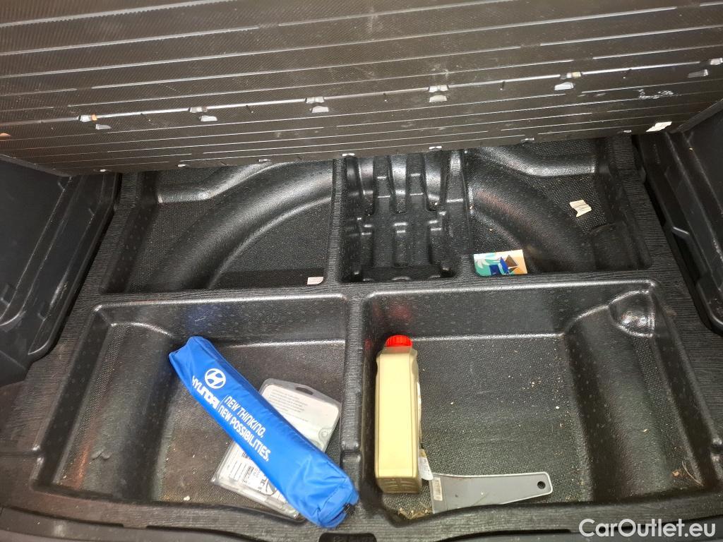  Hyundai  Tucson  Creative Hybrid 2WD 1.6 T-GDI 230CV BVA6 E6d #37