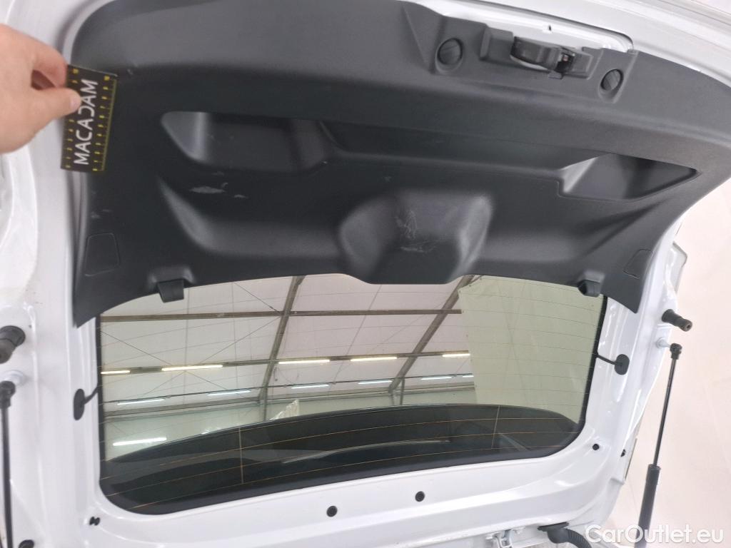  Peugeot  208  Style 1.2 PureTech 75CV BVM5 E6d #1