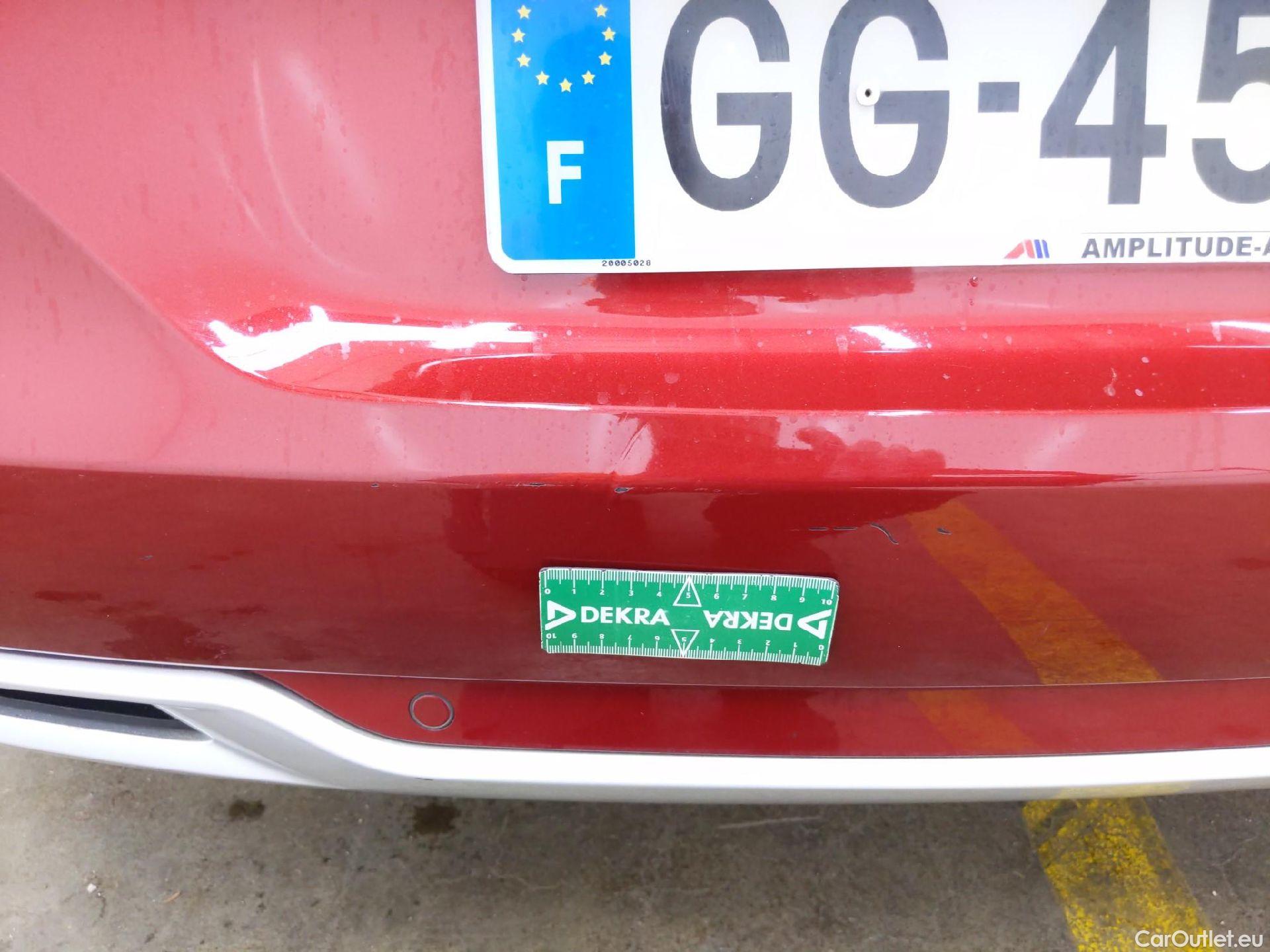  Opel   Grandland X Grandland X Elegance Business 1.5 130CV BVA8 E6d #14