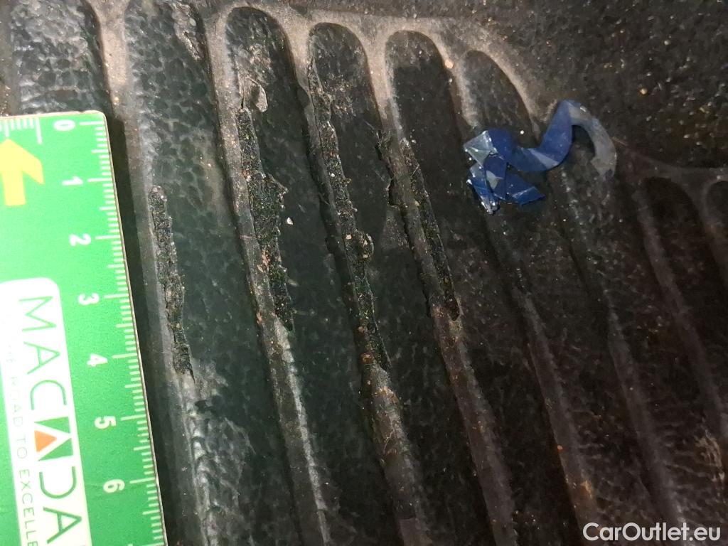  Renault  Clio  IV Air MediaNav 1.5 dCi 90CV BVM5 E6 #56