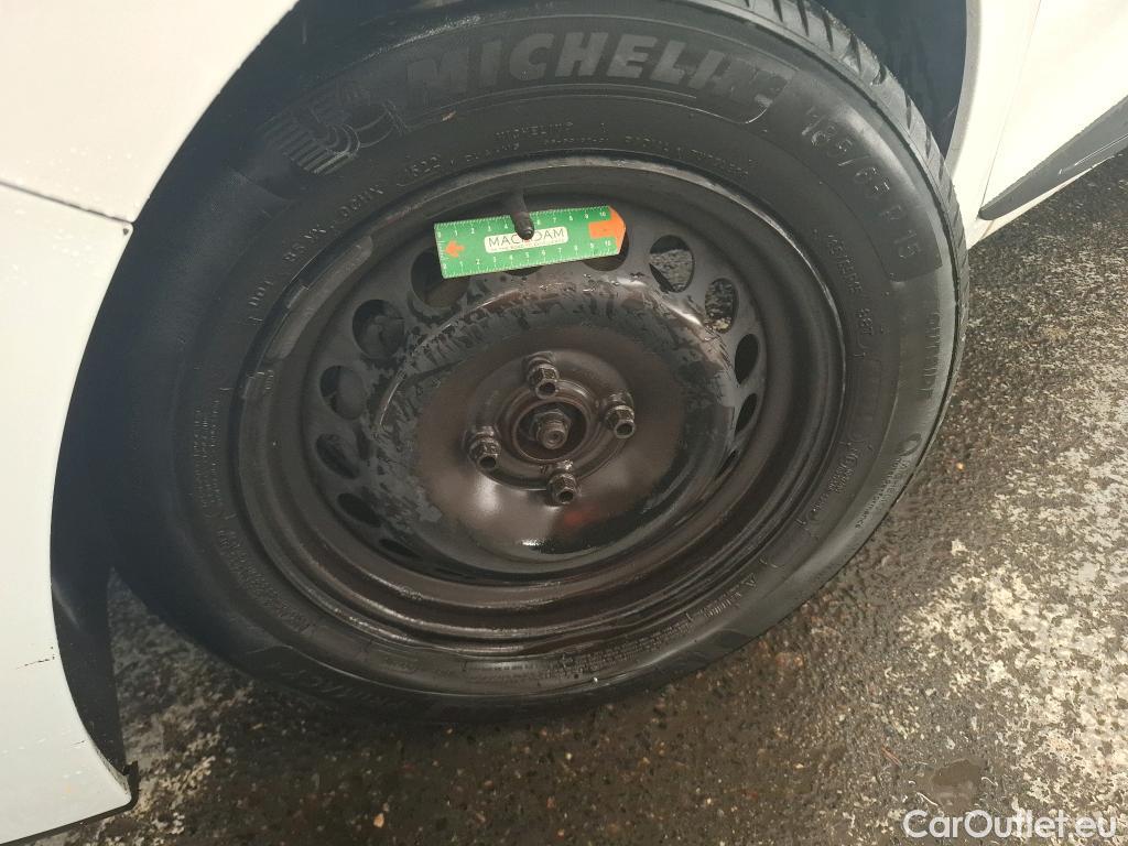  Renault  Clio  IV Air MediaNav 1.5 dCi 90CV BVM5 E6 #42