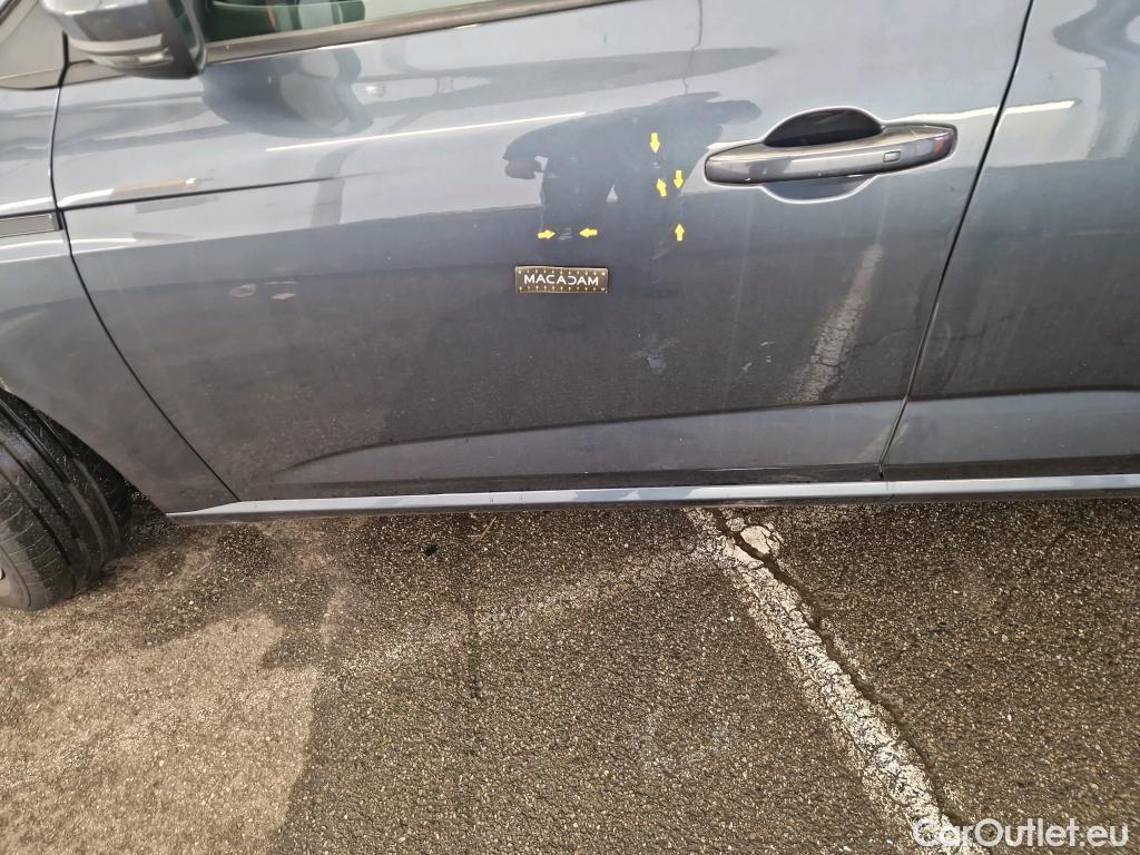  Renault  Megane  IV Berline 5 ptes. Business 1.0 TCe 115CV BVM6 E6d #12