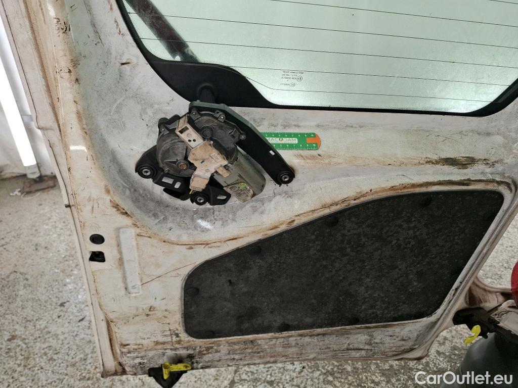  Peugeot  Partner  L1 Pro 1.6 HDi 75CV BVM5 E6 #58