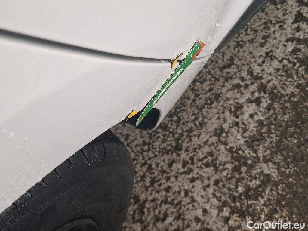  Renault  Clio  IV Air MediaNav 1.5 dCi 90CV BVM5 E6 #15