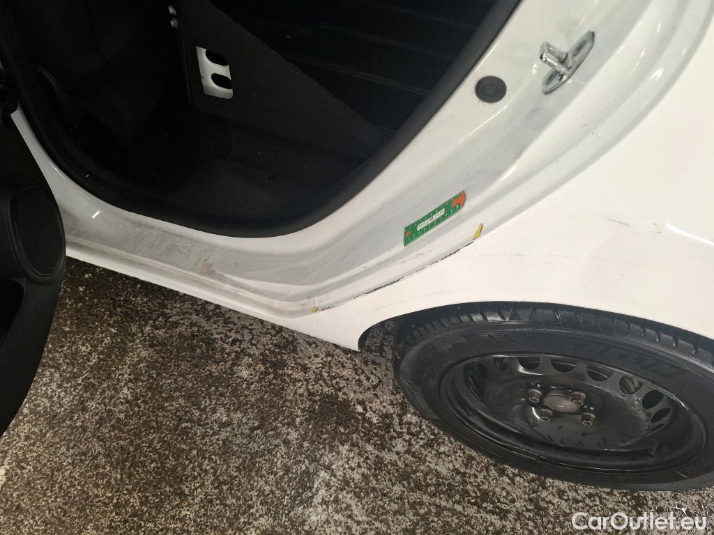  Renault  Clio  IV Air MediaNav 1.5 dCi 90CV BVM5 E6 #4