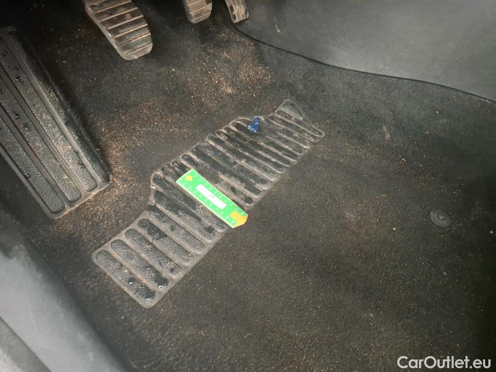  Renault  Clio  IV Air MediaNav 1.5 dCi 90CV BVM5 E6 #54