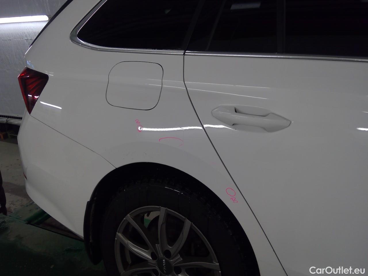  Skoda  Octavia OctCom TDI 150 Style 4x4 Aut #24