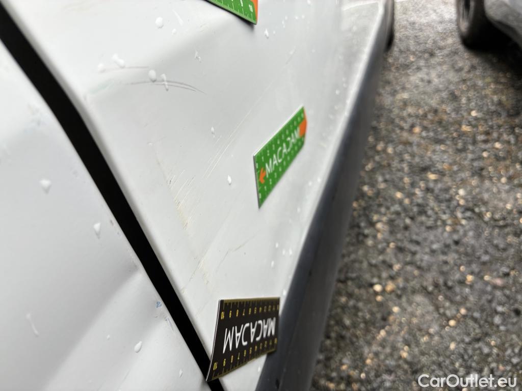  Renault  Trafic  Fourgon L1H1 1000 Confort 1.6 dCi 95CV BVM6 E6dT #27