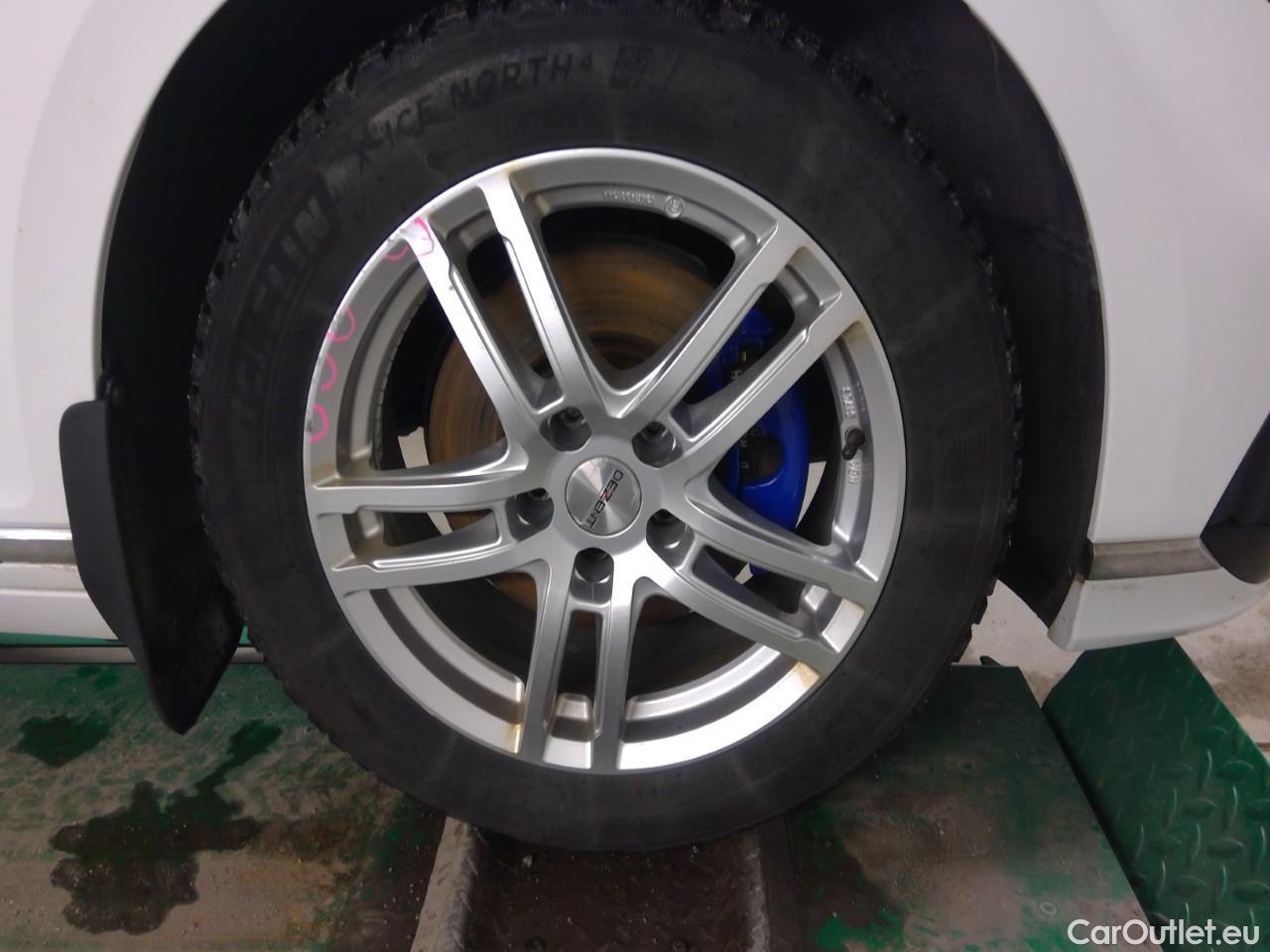  Volkswagen  Passat  Sp.Combi GTE #22