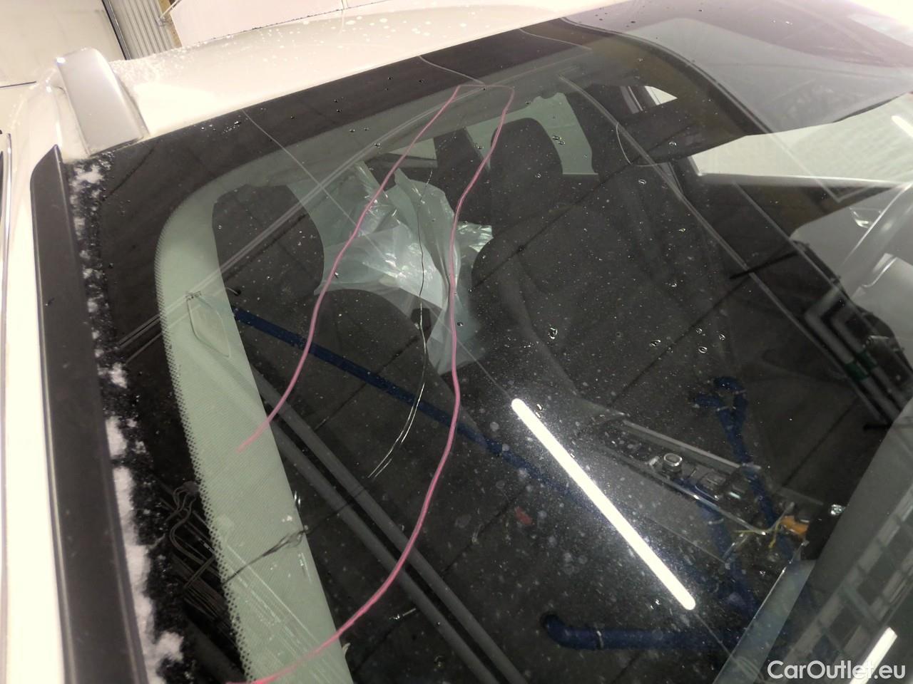  Volvo  XC60  T6 340 Ins. Expr. 4WD Aut #3