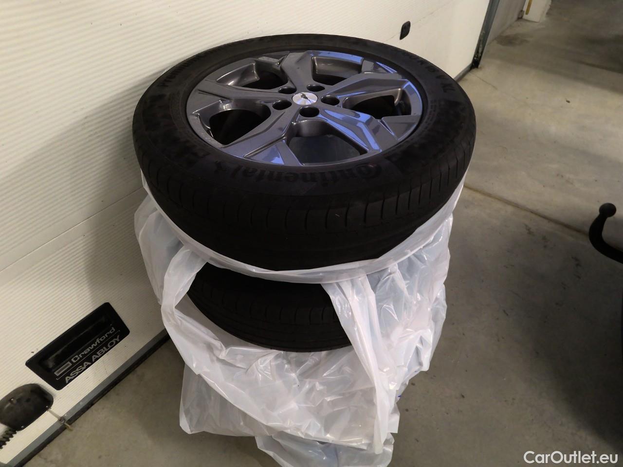  Ford  Mustang Mach-e 99 kWh Long Range RWD #1