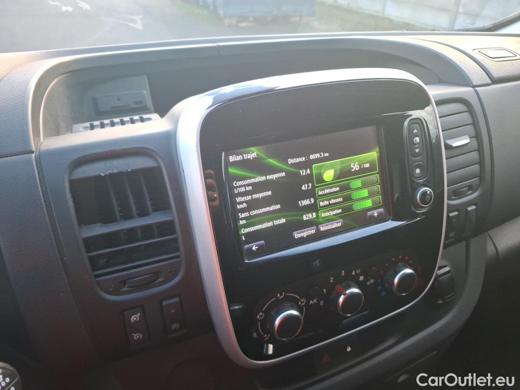  Renault  Trafic RENAULT  / 2019 / 4P / Fourgon tole NV FG GCF L2H2 1200 Energy dCi 145 #22