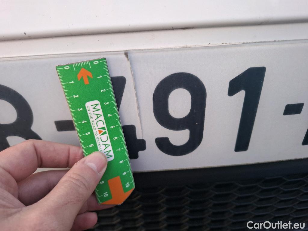  Renault  Trafic RENAULT  / 2019 / 4P / Fourgon tole NV FG GCF L2H2 1200 Energy dCi 145 #35