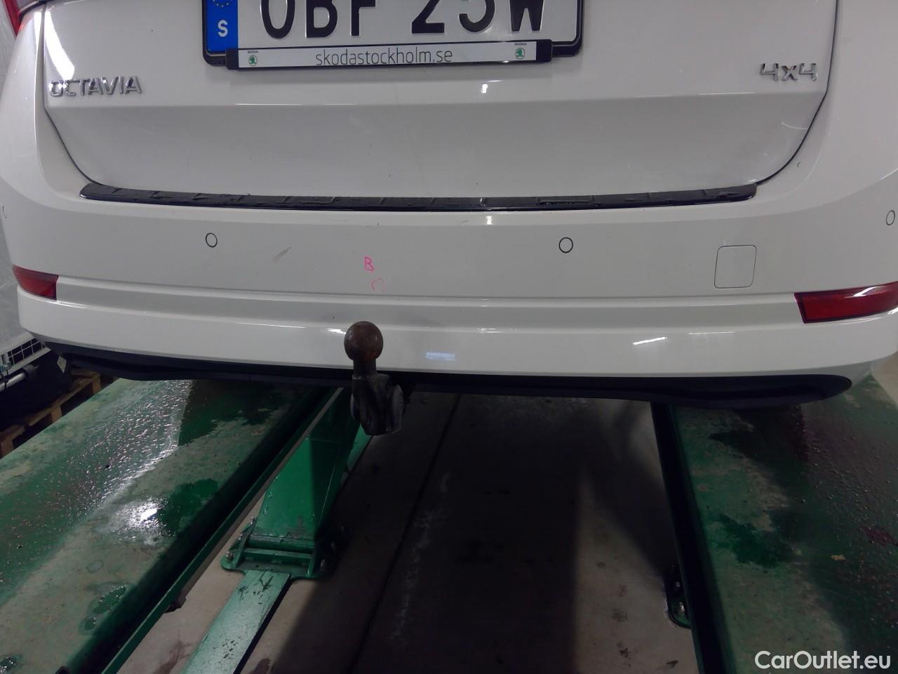  Skoda  Octavia OctCom TDI 150 Style 4x4 Aut #20
