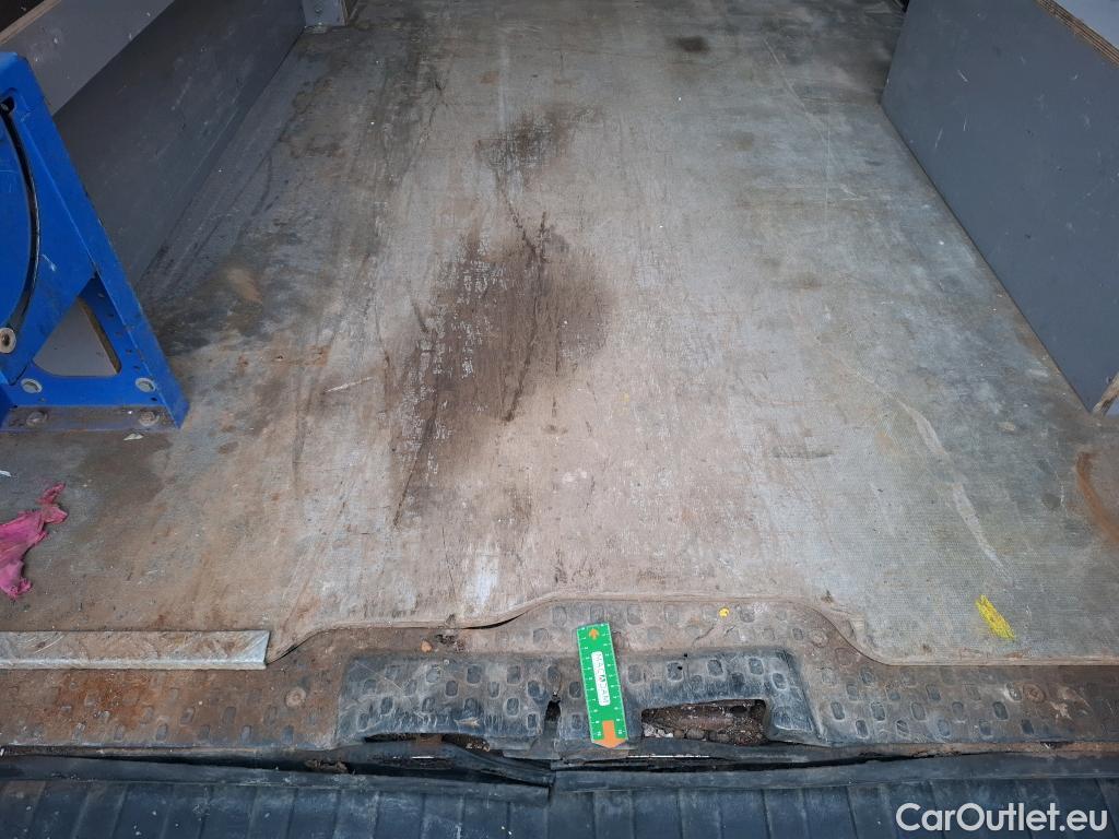  Renault  Trafic RENAULT  / 2019 / 4P / Fourgon tole NV FG GCF L2H2 1200 Energy dCi 145 #20