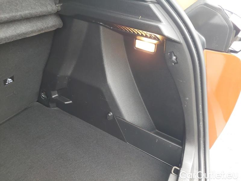  Peugeot  2008  (P1) (2019)  1.2PT 100 Active #20