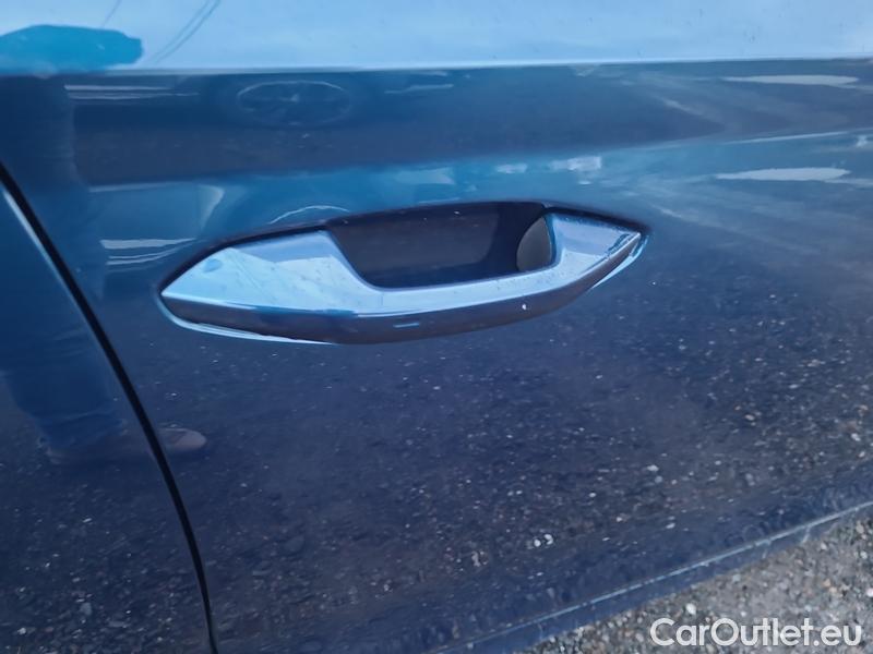  Skoda  Octavia  Lim. (NX3)(2020)  1.5TSI 110 Style 5d #15