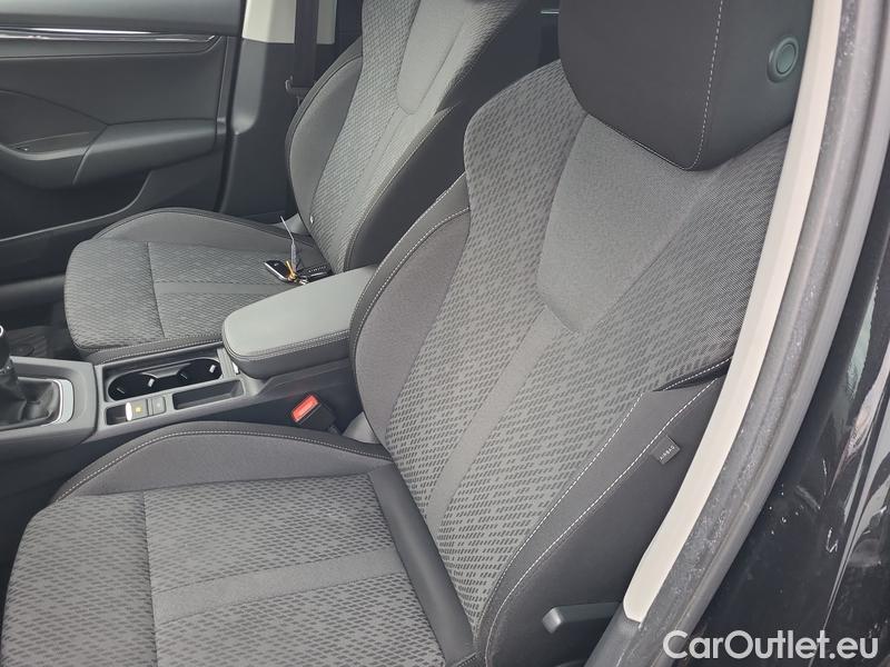  Skoda  Octavia  Lim. (NX3)(2020) Oct.2.0 TDI 110 Style #8