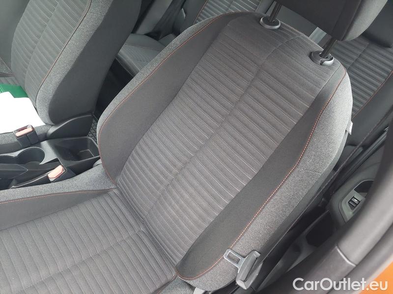  Peugeot  2008  (P1) (2019)  1.2PT 100 Active #7