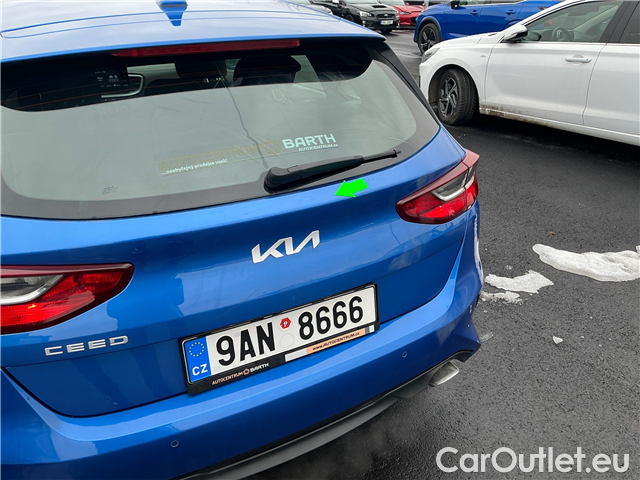  KIA  Cee'd Ceed 1.0 T-GDI 74 Spin 5d #11