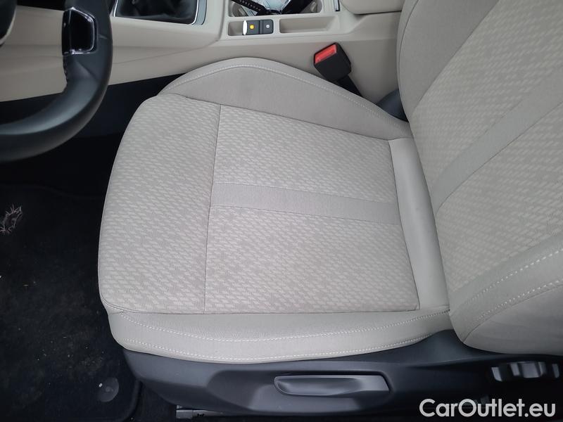  Skoda  Octavia  Lim. (NX3)(2020)  1.5TSI 110 Style 5d #7