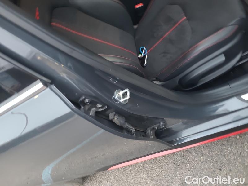  KIA  Cee'd ProCeed  (CD)(2018) ProCeed 1.6 T-GDI GT AT #8